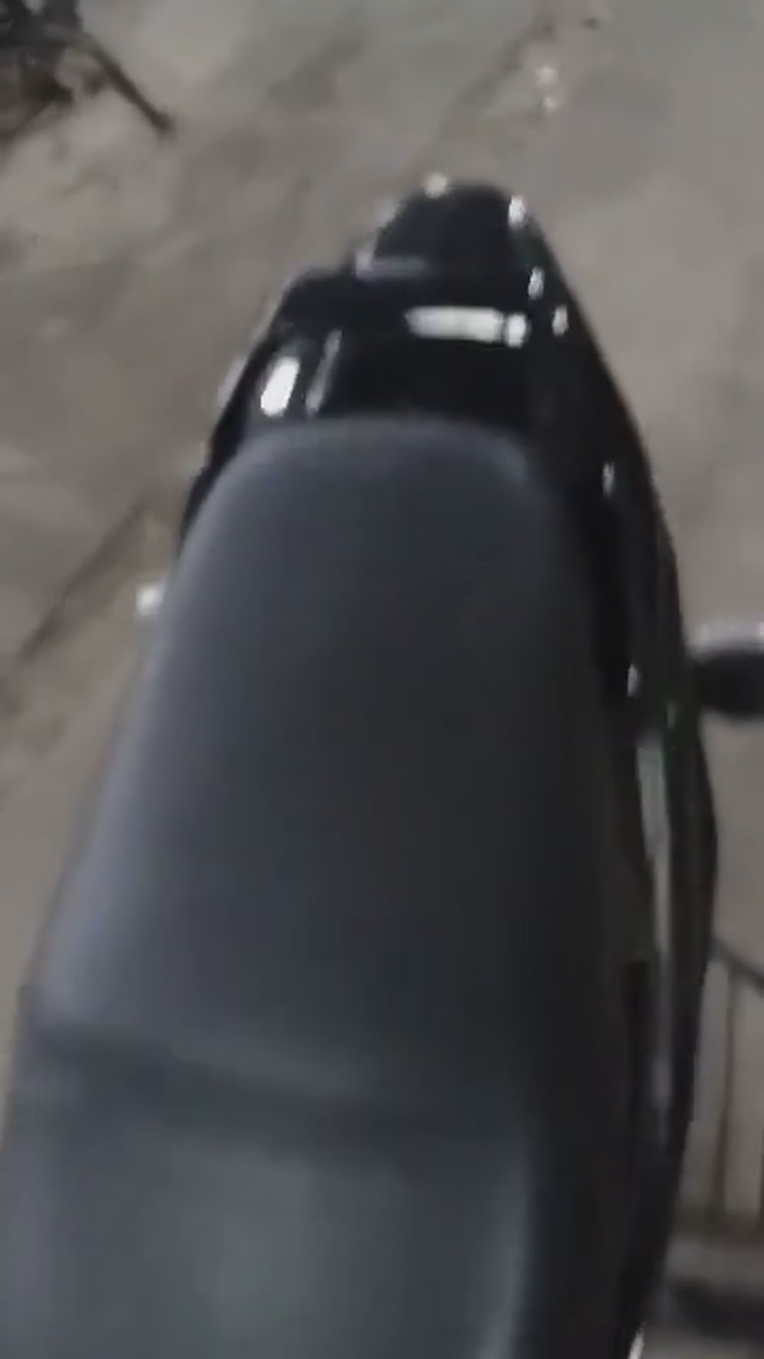 Walk-around video thumbnail