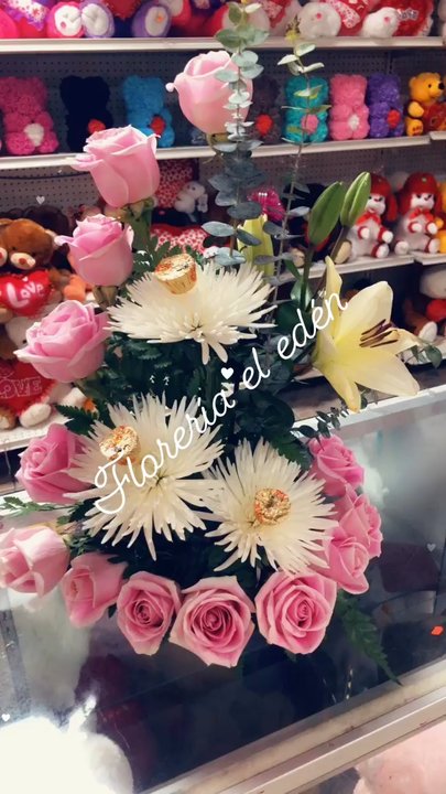 Floreria El Eden - Floral Designers Near Me - Chicago, Illinois