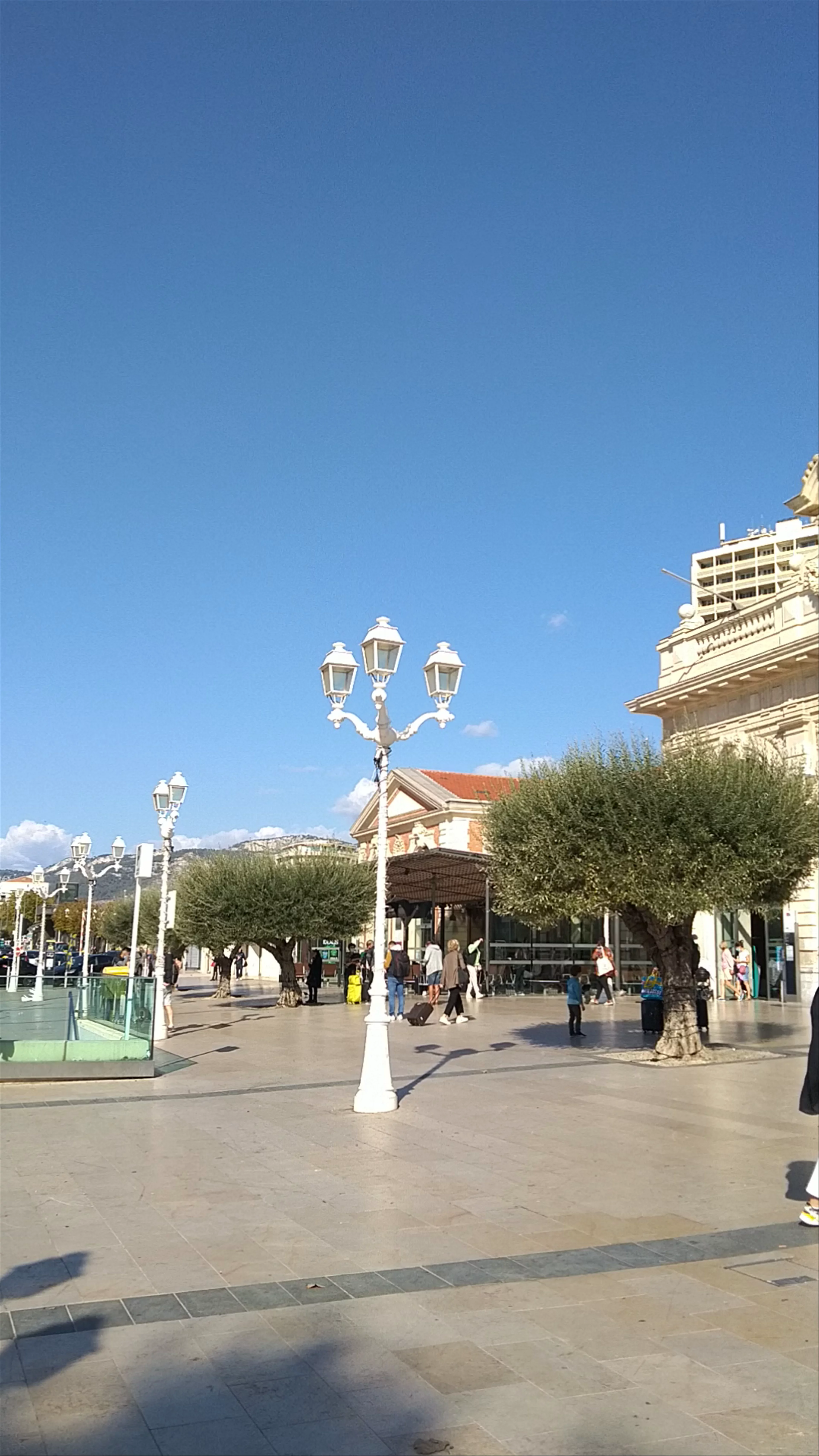 Gare de Toulon, Place de l'Europe