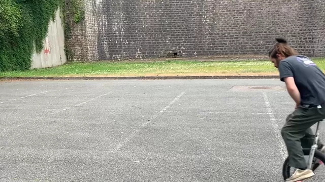 riu submission: one footed half back rev