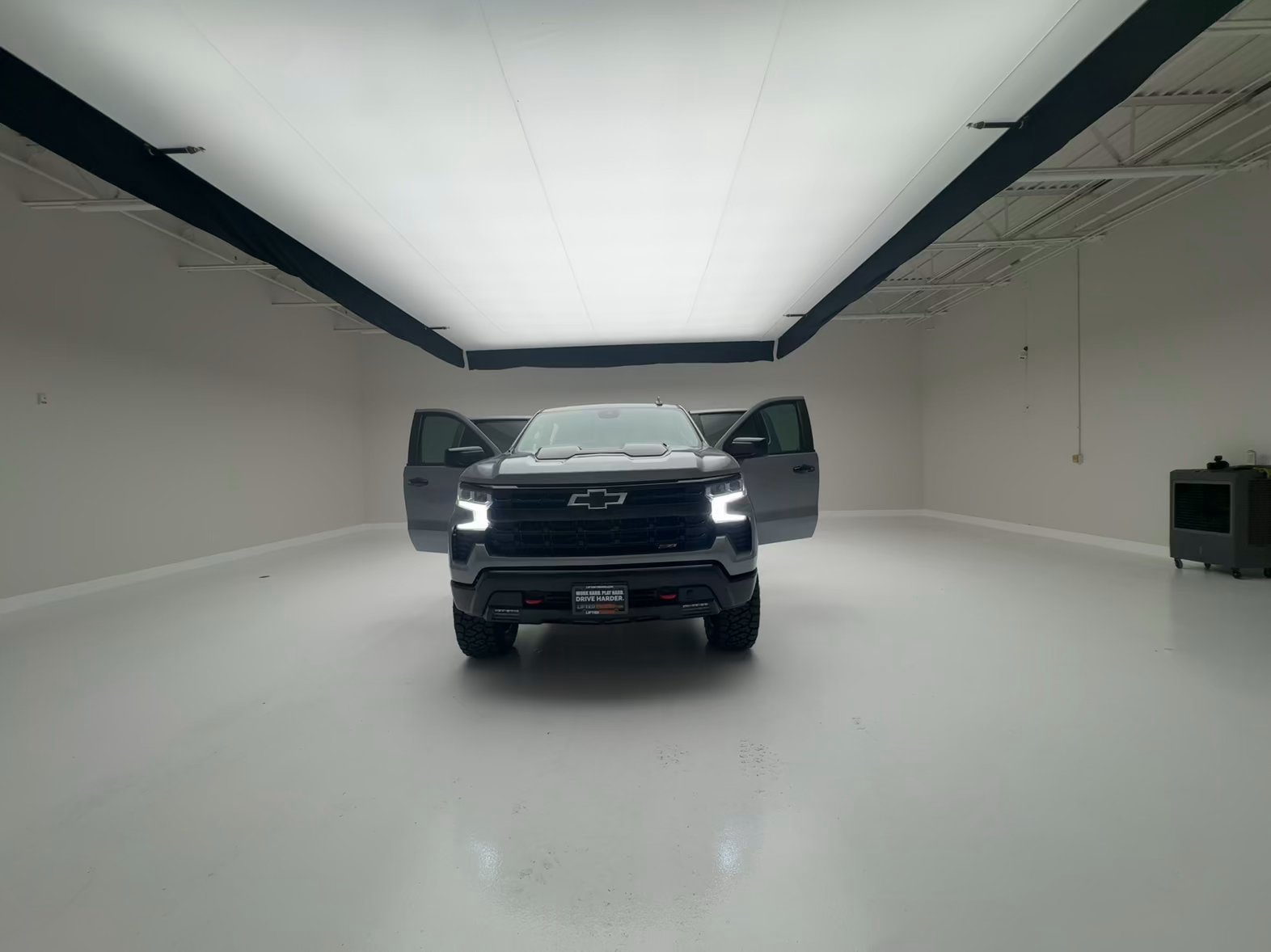 Lifted Trucks - #TX10789 - 2025 Chevrolet Silverado 1500 LT Trail Boss Crew Cab