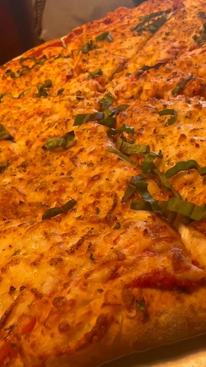 Parry's Pizzeria & Taphouse - Pizza pizza and SMALL HOUSE SALAD - Pizza Near Me - Fort Worth, Texas
