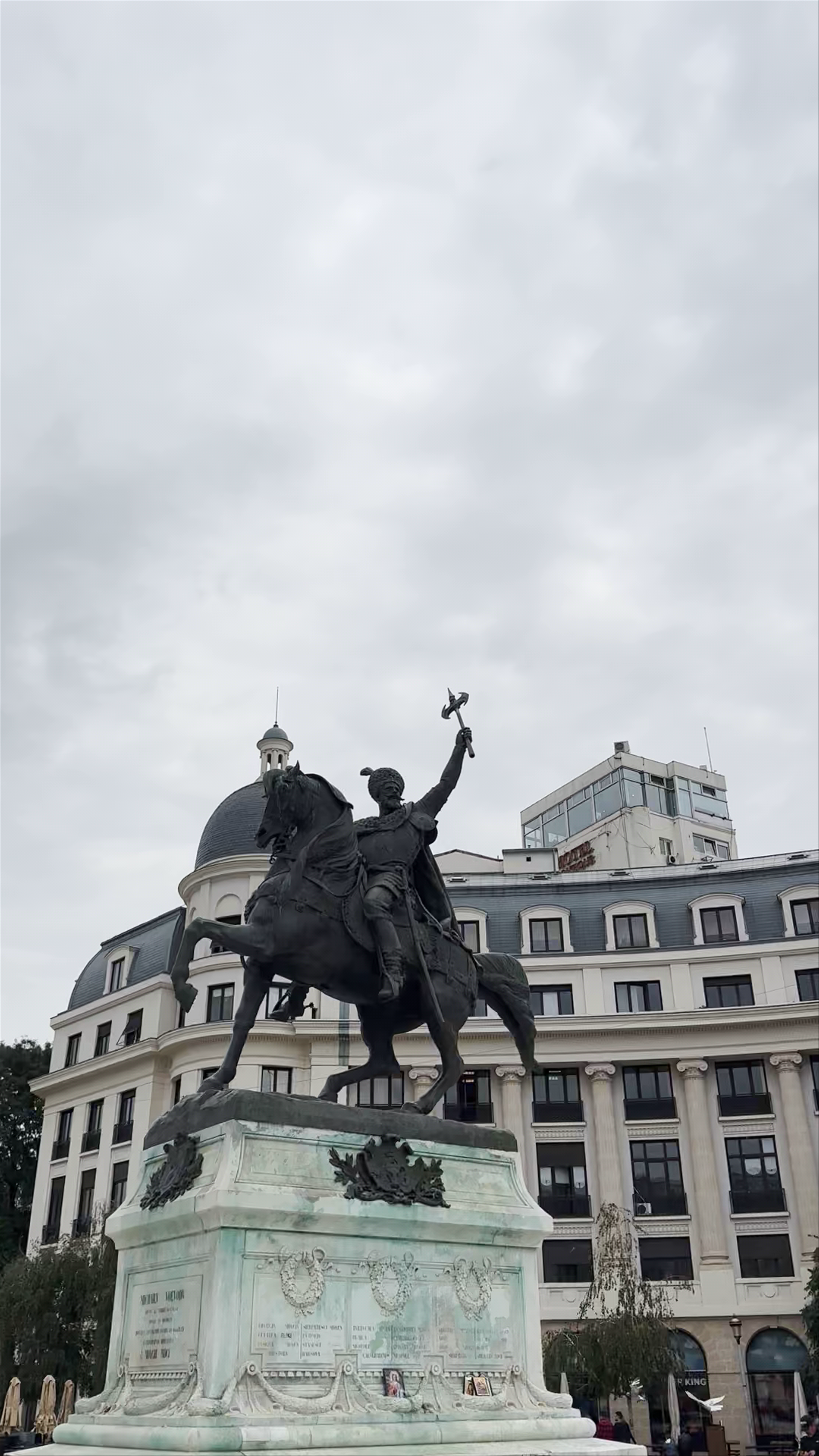 Statue of Mihai Viteazul