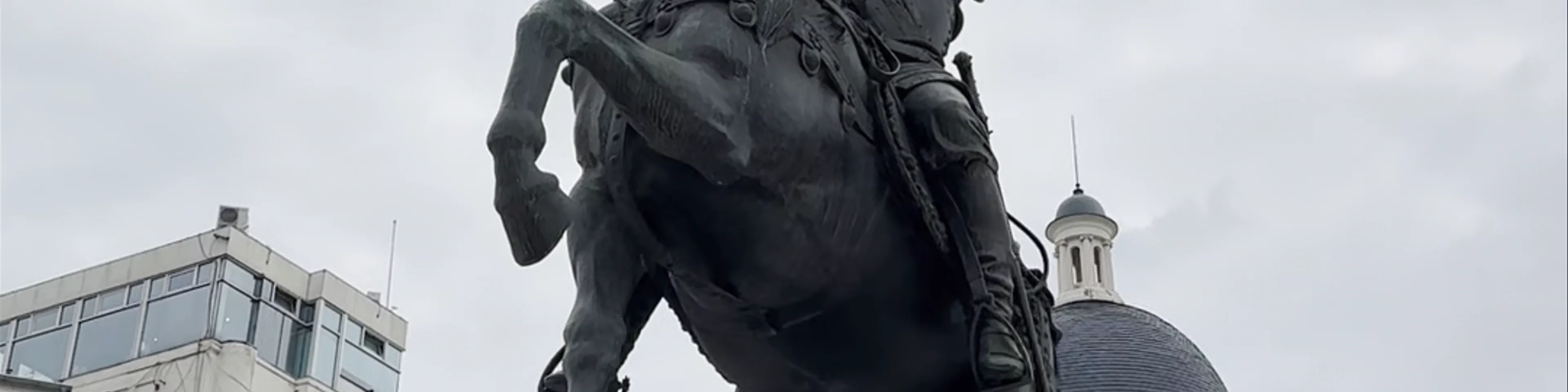 Statue of Mihai Viteazul