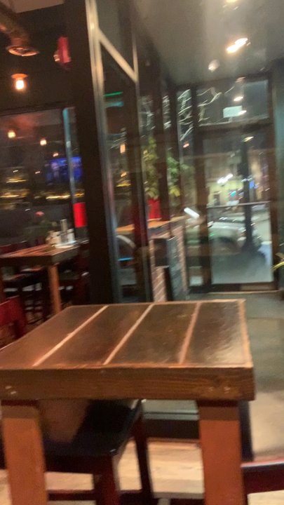 Brick Walk Tavern - American Near Me - Fairfield, Connecticut