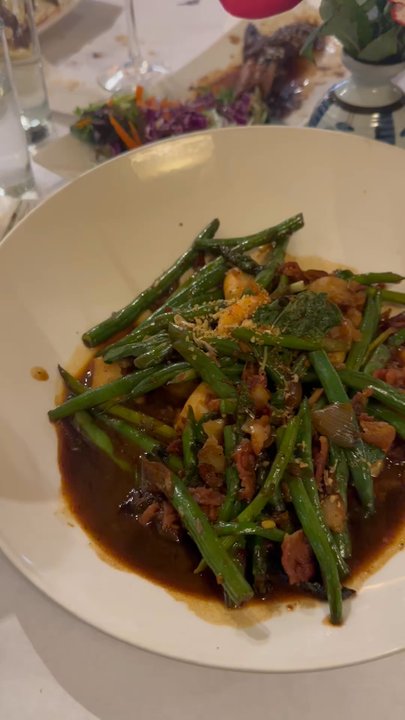 Thithi's Restaurant - Thai Near Me - Evergreen Park, Illinois