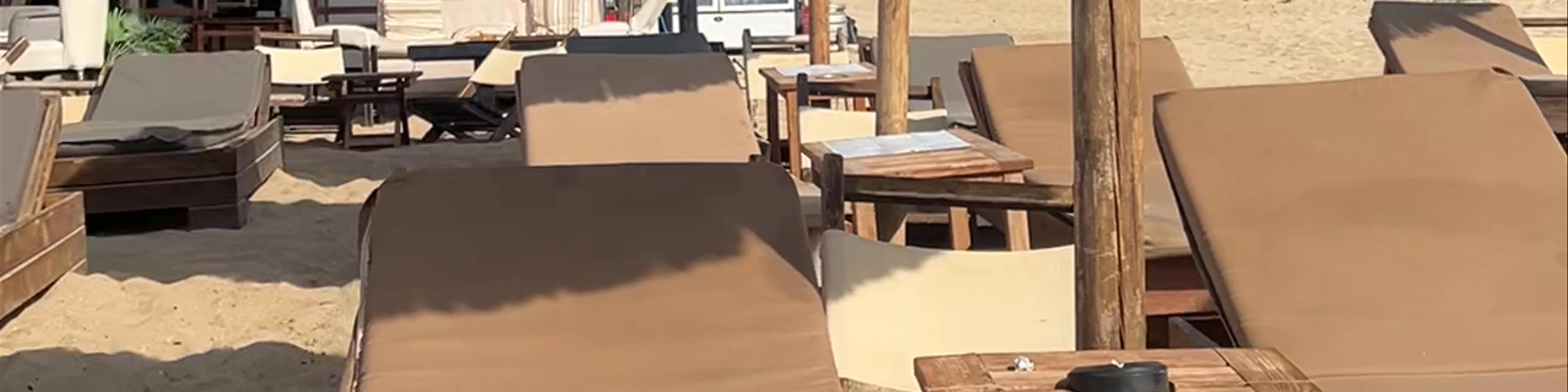 Yolo Beach Bar