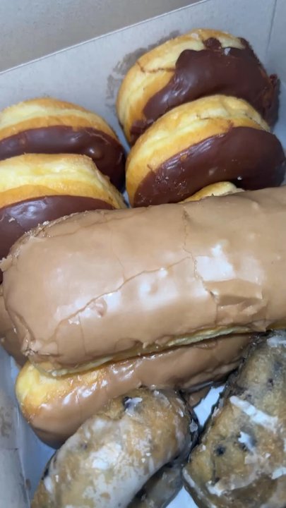 Ming's Donuts - Donuts Near Me - San Leandro, California