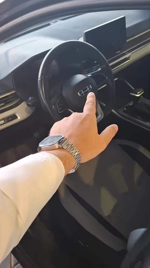 جيلي امجراند GF 2023