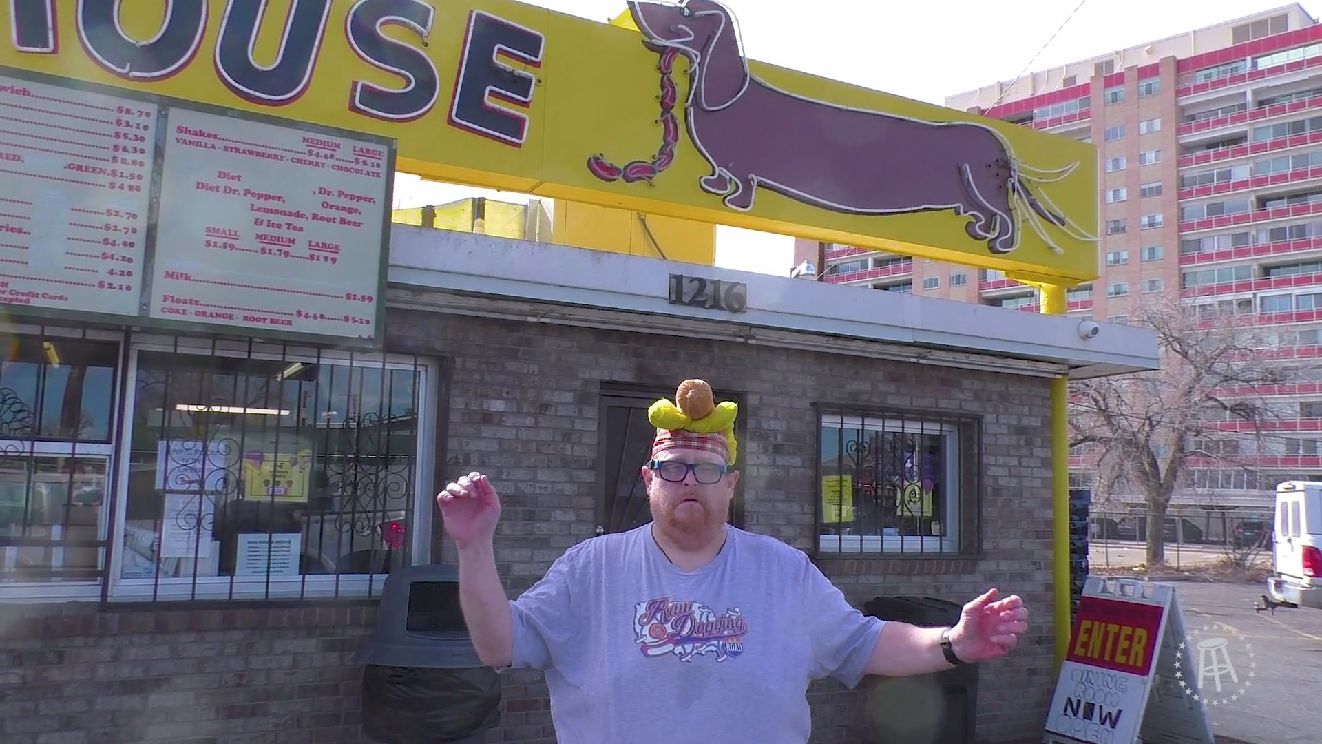 Raw Dogging at The Dog House Drive-in in Albuquerque | Barstool Sports