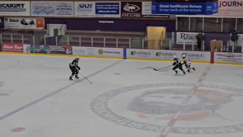 Max Milovidov's Short Handed goal vs. Roseau High