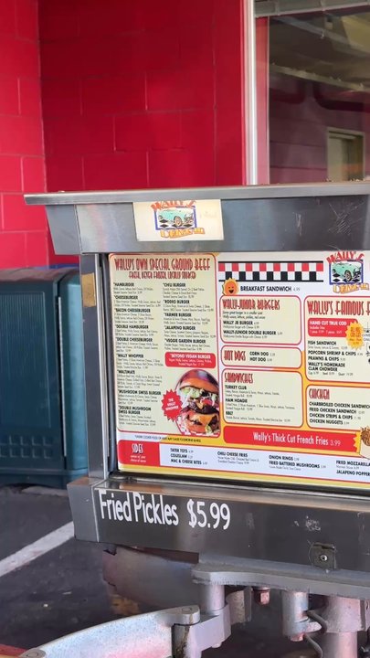 WALLY’S DRIVE-IN - Updated February 2026 - 142 Photos & 299 Reviews ...