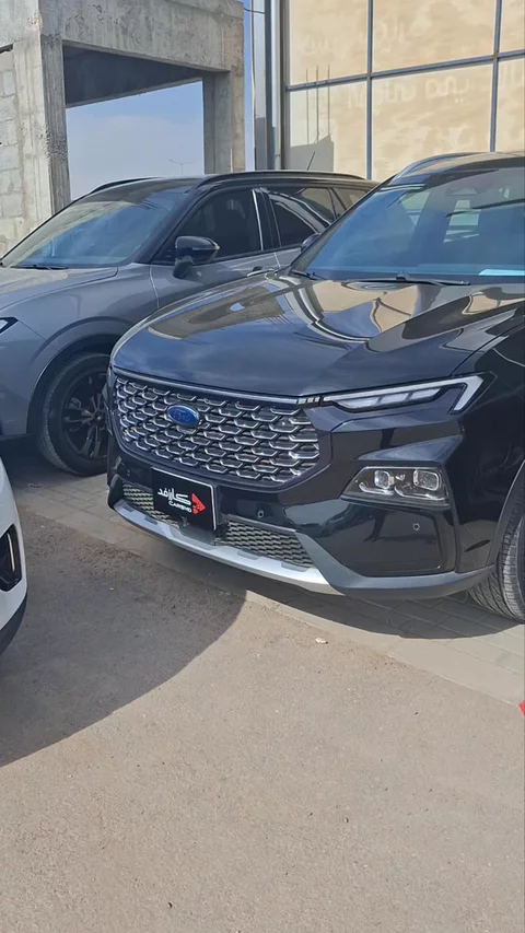 فورد تريتوري Titanium 2024