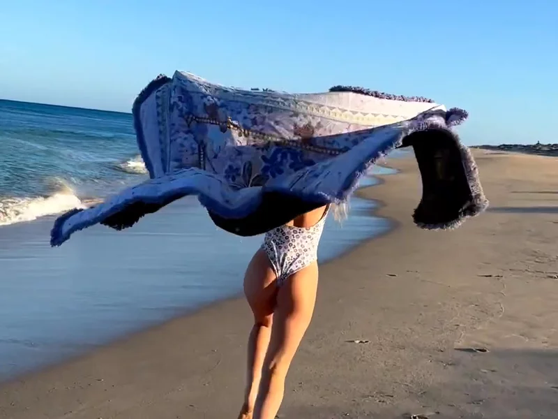 Sunni Scenes UGC Video