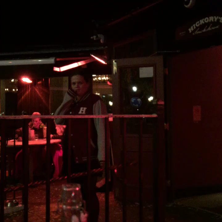 Hickory's Smokehouse Chester - this is a nice place you can eat out side even in the winter & you are give nice blanket to keep your legs warm!! - Barbeque Near Me - Chester, CHW