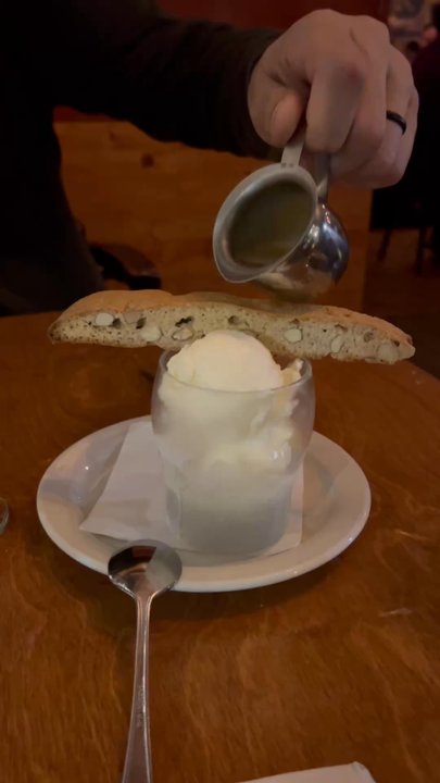 La Raclette - Fondue Near Me - Montreal, Quebec