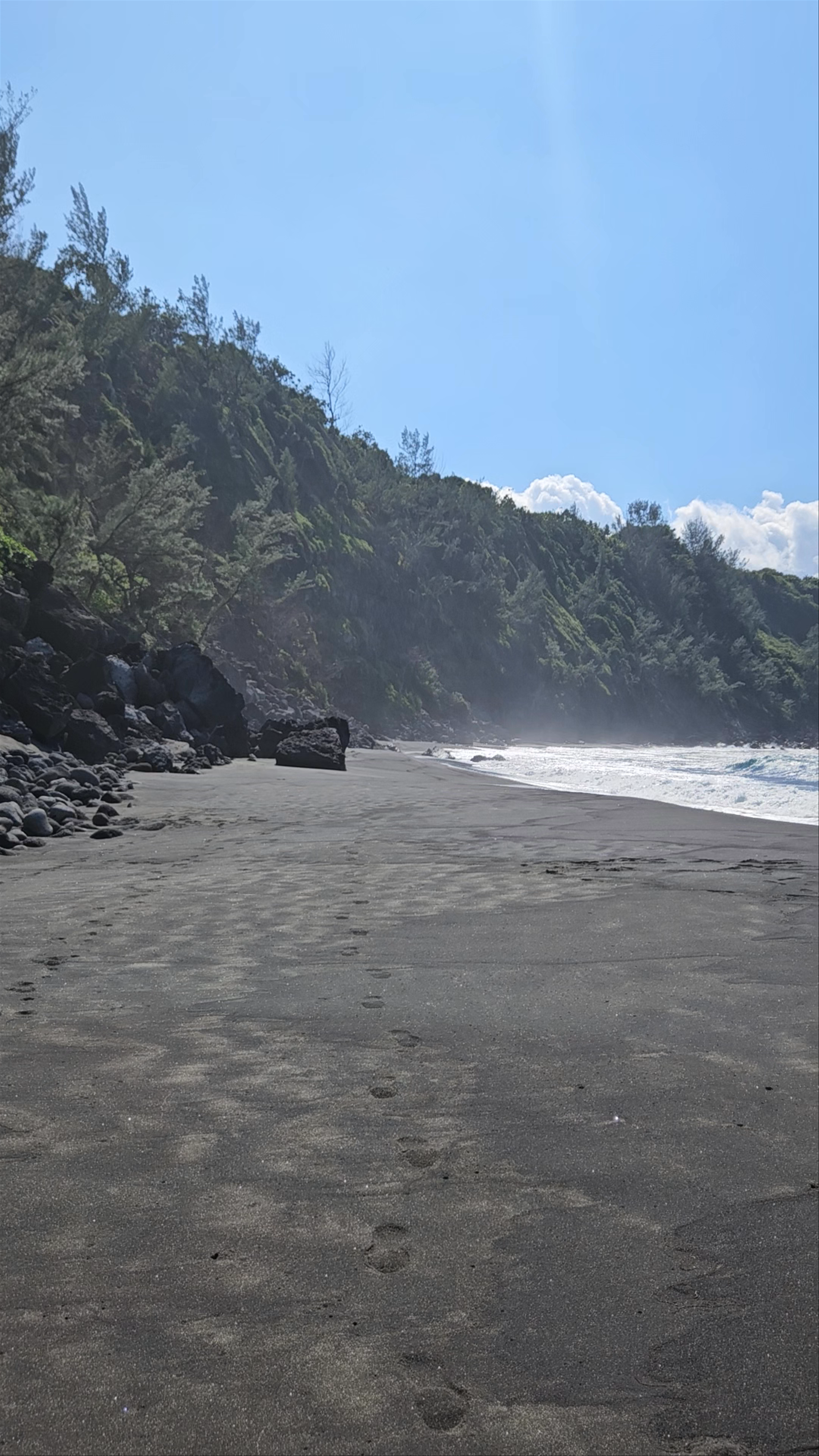Plage De La Marine Vincendo