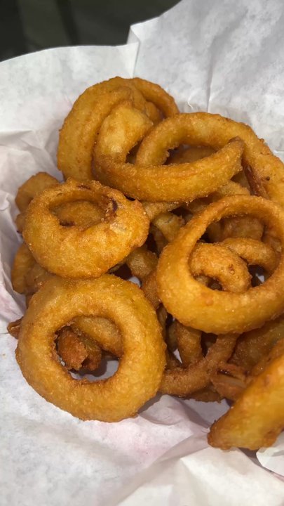 Cal's Fried Chicken & Burgers - Onion rings - Burgers Near Me - Berkeley, California