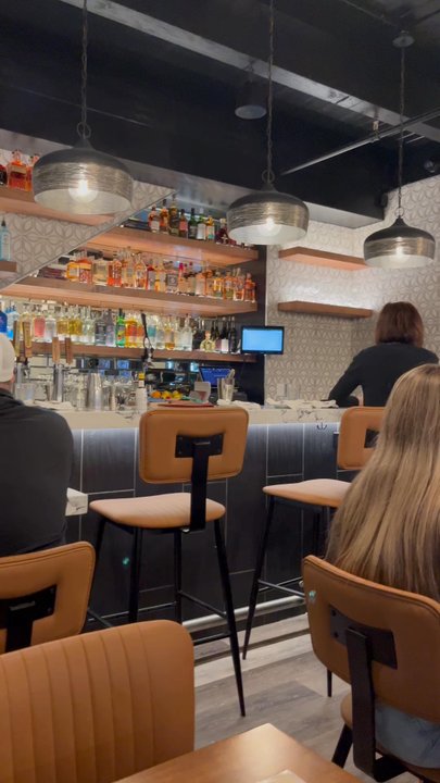 Freda's Fine Food & Drink - Inside Freda's - Pizza Near Me - Moorpark, California