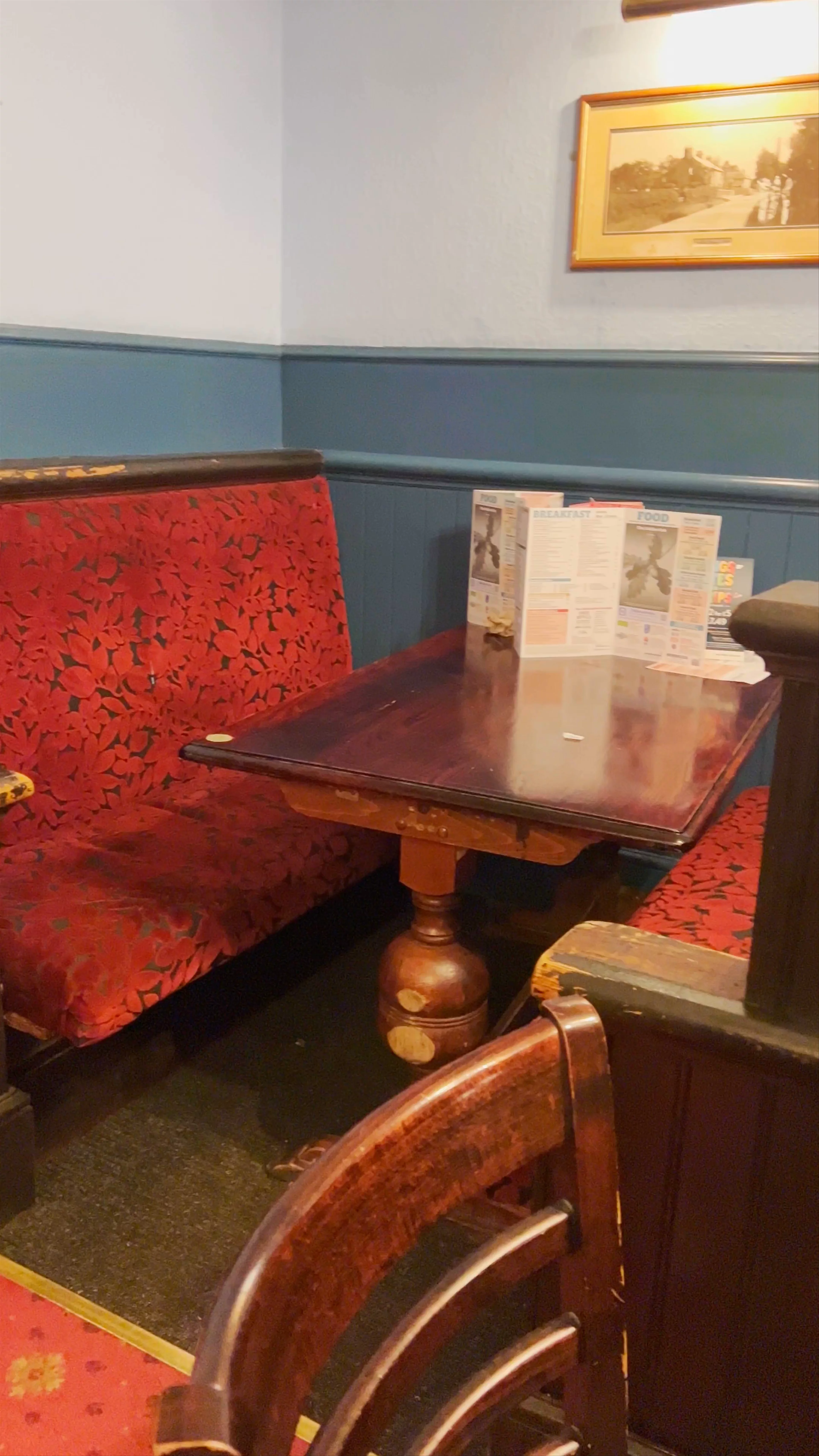 The Jubilee Oak, High Street, Crawley, UK