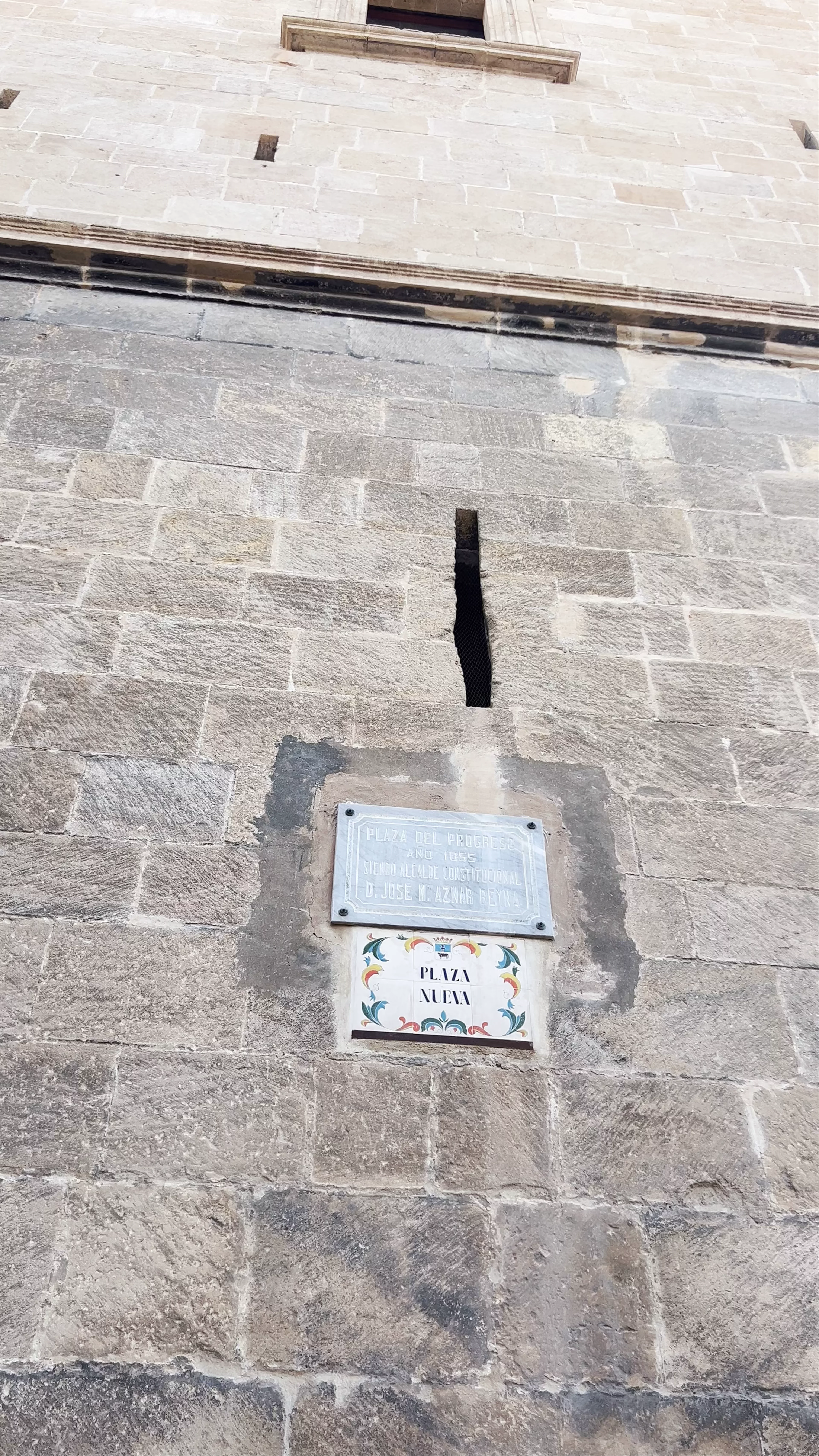 Monumento a la "Cruz Gloriosa Luz Jubilar", Plaza Nueva, Caravaca de la Cruz