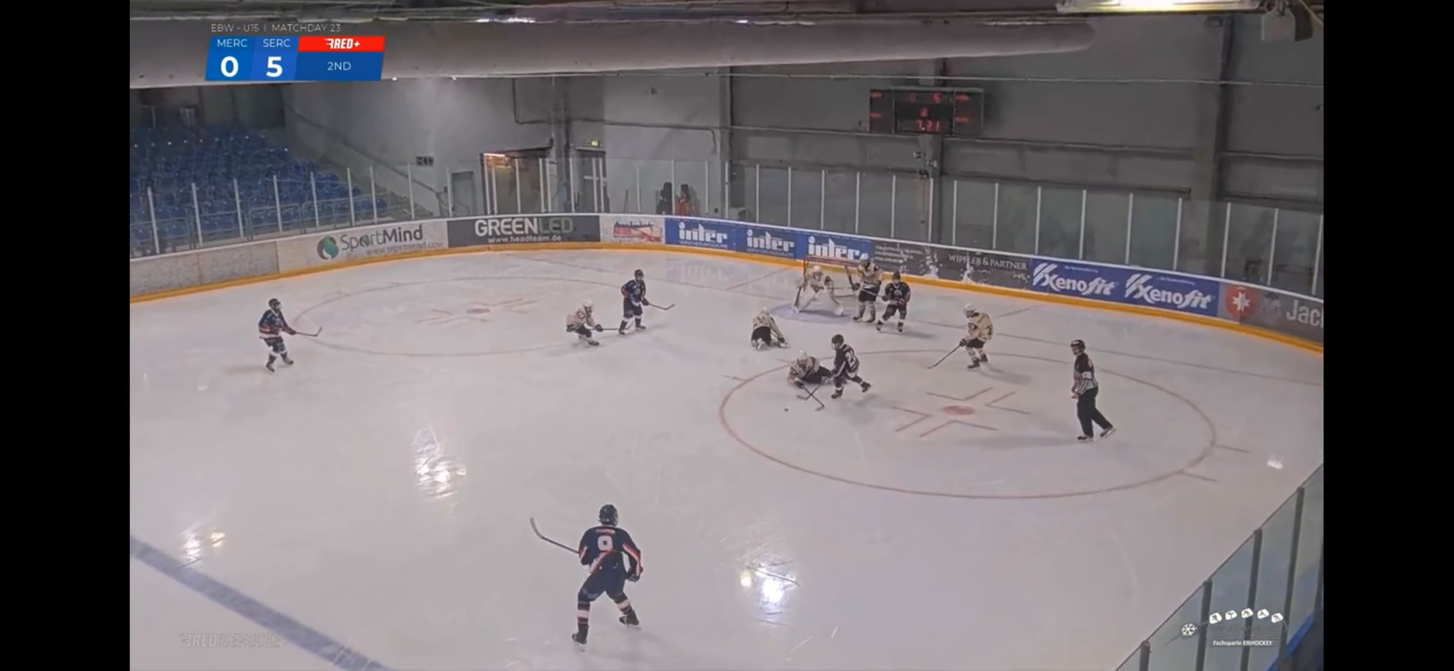 Bastian Länge's Powerful Slapshot at the Blue Line | Mannheimer ERC U17 Highlights