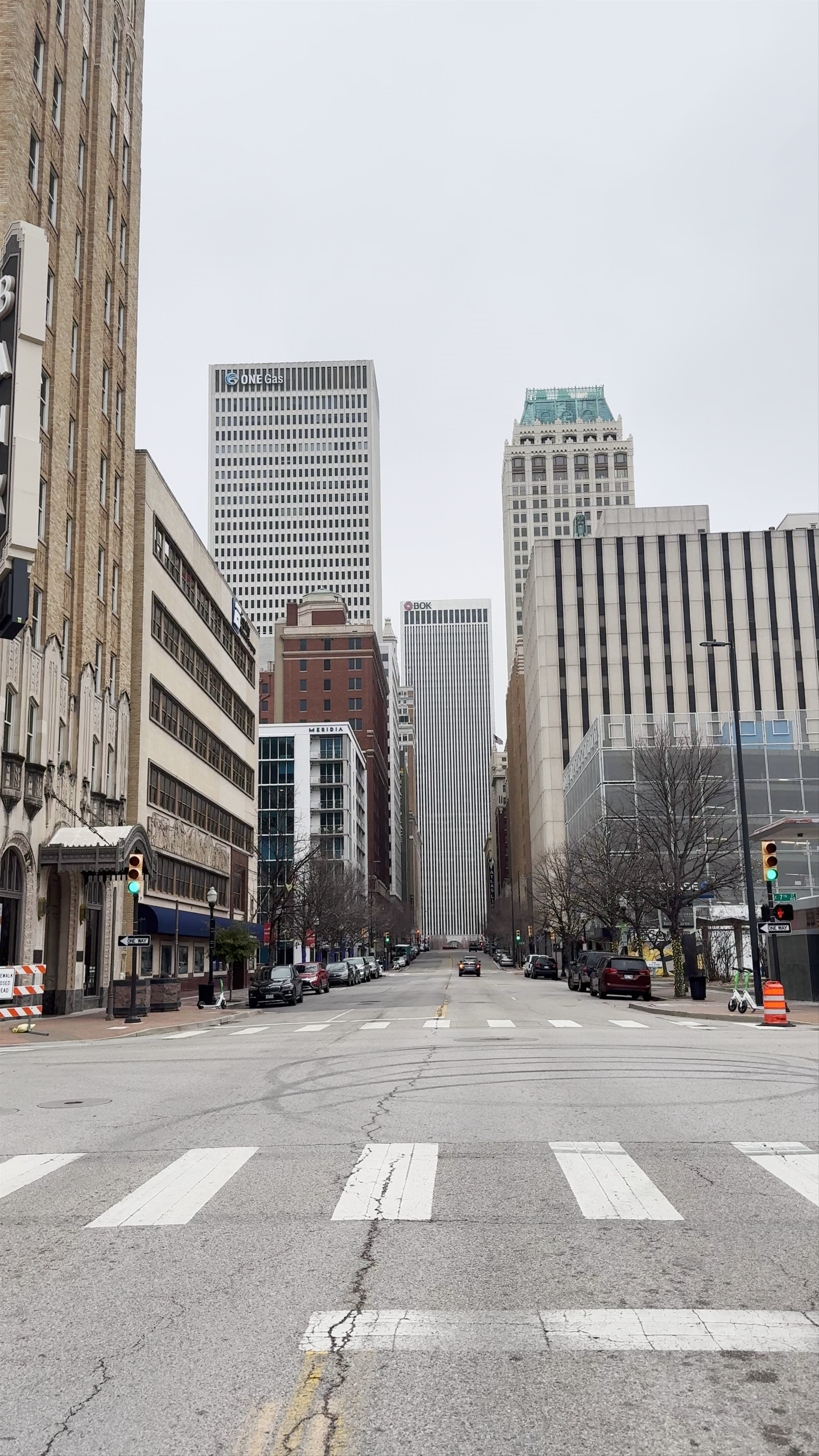 Downtown Tulsa Urban Vibes and Architectural Sights