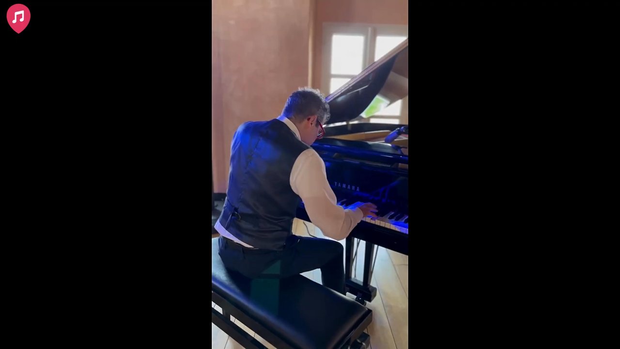 Garda Wedding Pianist - Solo Live Showreel 2026 - video