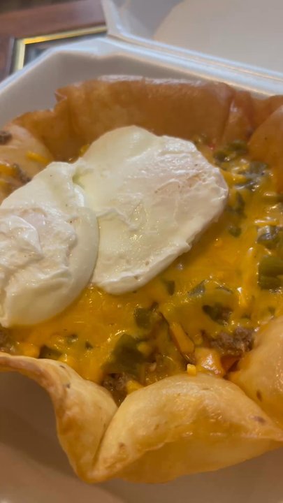 Johnny’s Express - Invincible Manana Bowl - Poached Eggs - Green Chili - Ground Beef - New Mexican Cuisine Near Me - Las Vegas, New Mexico