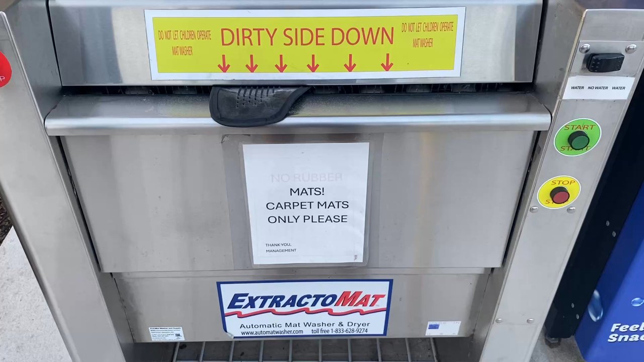 Splash Express Full Service Car Wash - Nice automatic carpet mat cleaners - with or without water options as well. - Car Wash Near Me - Ormond Beach, Florida