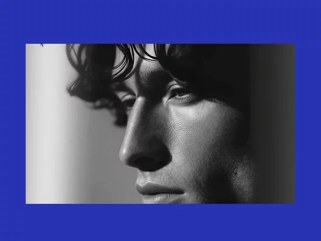 Meet KAI FOX, our FREE portfolio template for @framer. Designed for designers, freelancers, and creative professionals who want to launch fast.   Check it out ↓