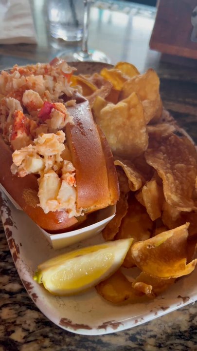 Lookout Tavern - Warm lobster roll - Seafood Near Me - Oak Bluffs, Massachusetts