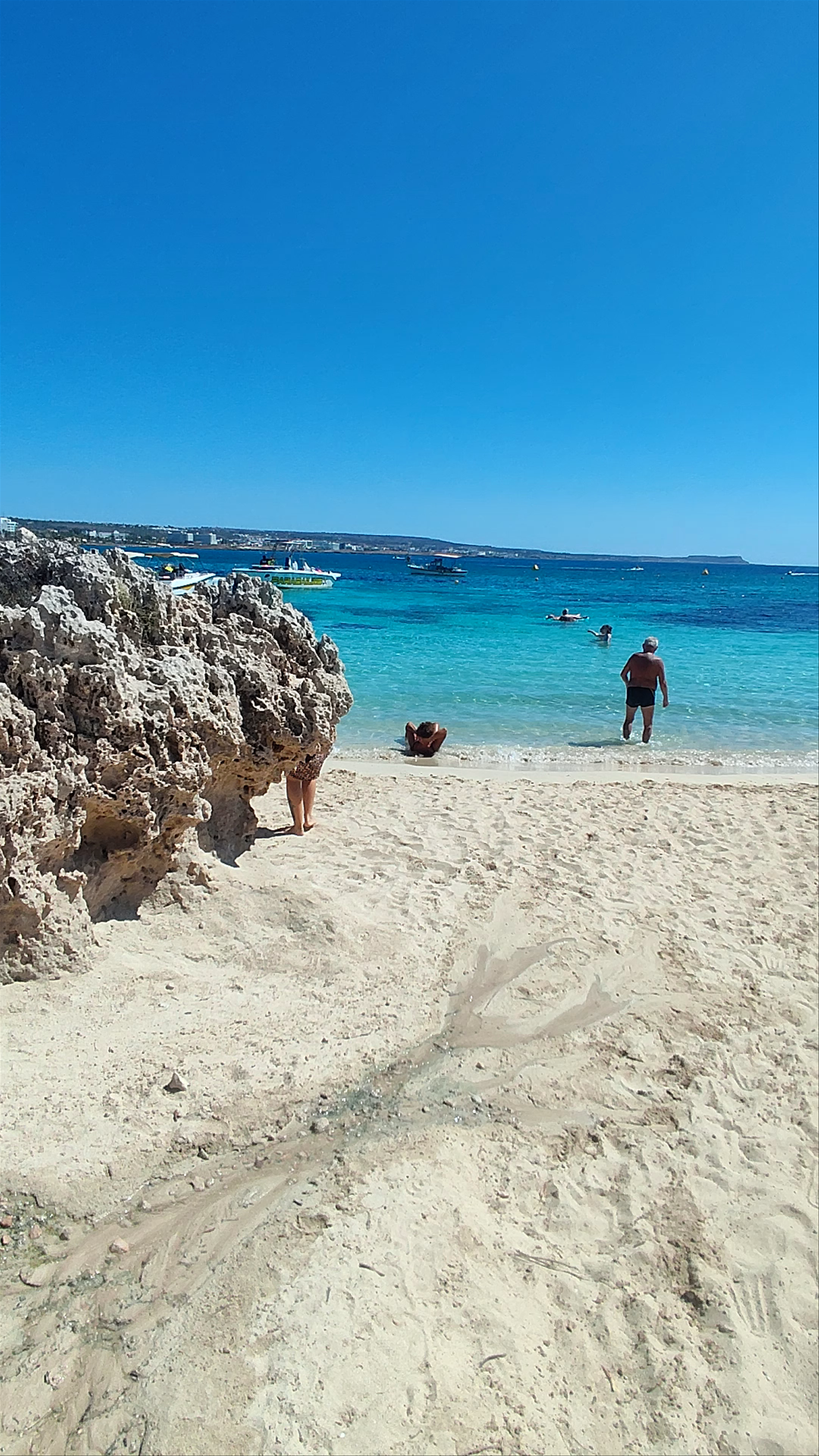 Makronissos Small Beach