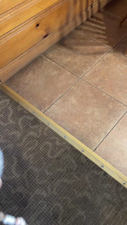 Robinhood Resort - Inside the room - Big Bear Lake, CA