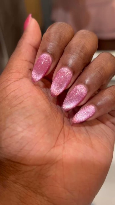 Gloss Bar - Hot pink cat eye polish - Waxing Near Me - Washington, DC, District of Columbia