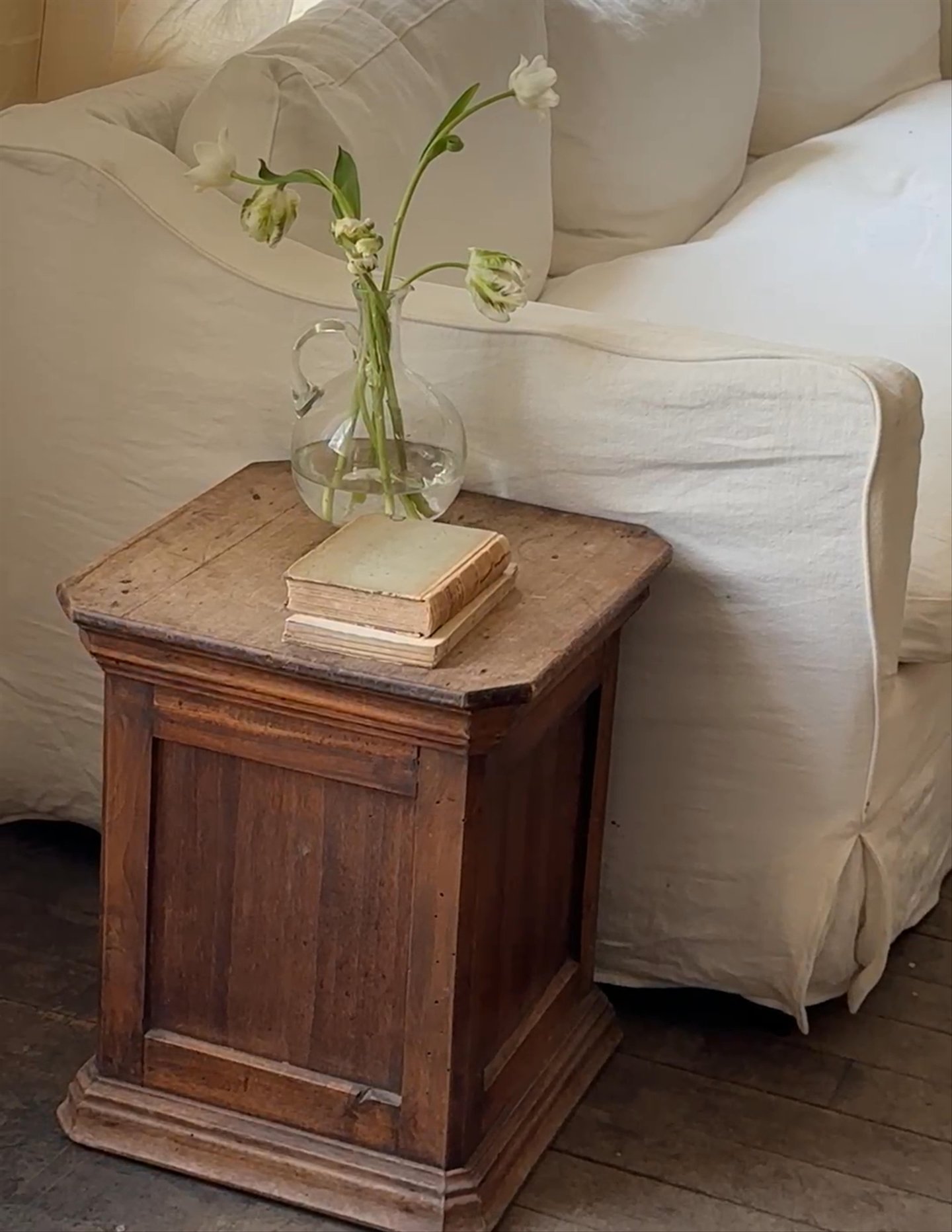 Antique Wood Pedestal