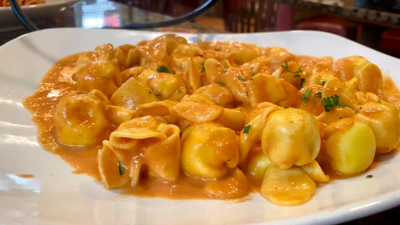 Giovanni's 724 Restaurant - Cheese Sacchetti; best stuffed pasta I ever had! Can see steam rolling off it! - Italian Near Me - Pottstown, Pennsylvania