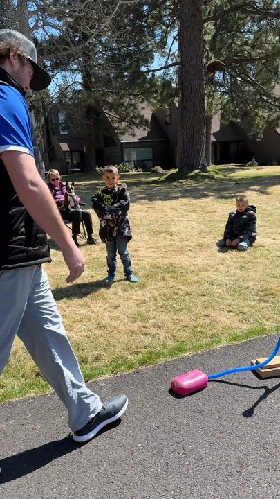 Crosswater Golf - Kids we met on the back 9!! - Golf Near Me - Bend, Oregon