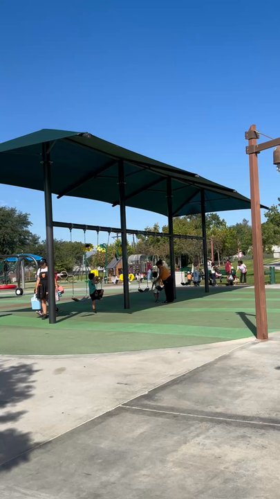 Pike's Peak Park - Playground area - Parks Near Me - Norco, California