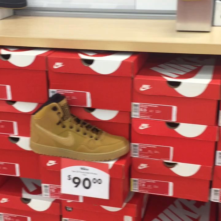 Shoe Carnival - Shoe Stores Near Me - Fairview Heights, Illinois