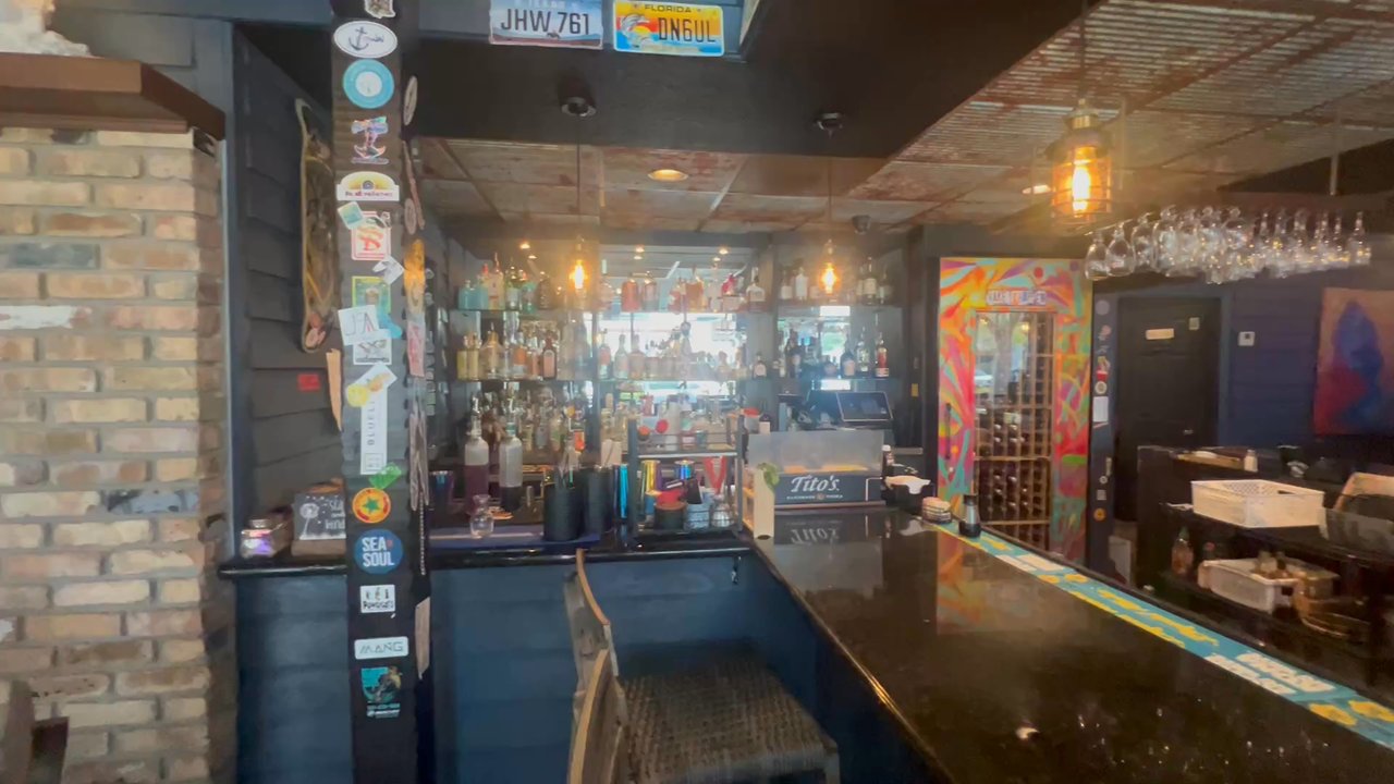 Hooked On Jupiter - Video view ! - Seafood Near Me - Jupiter, Florida