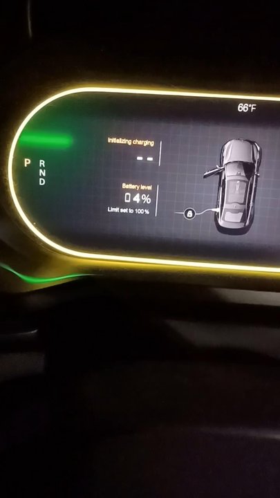 EVgo Fast Charging Station - 4% not good time for broken chargers - EV Charging Stations Near Me - Alameda, California