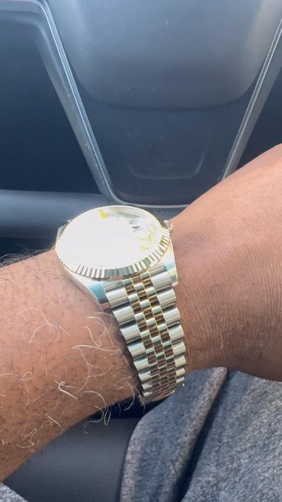 GEARYS Beverly Hills - Datejust Wimbledon - Jewelry Near Me - Beverly Hills, California