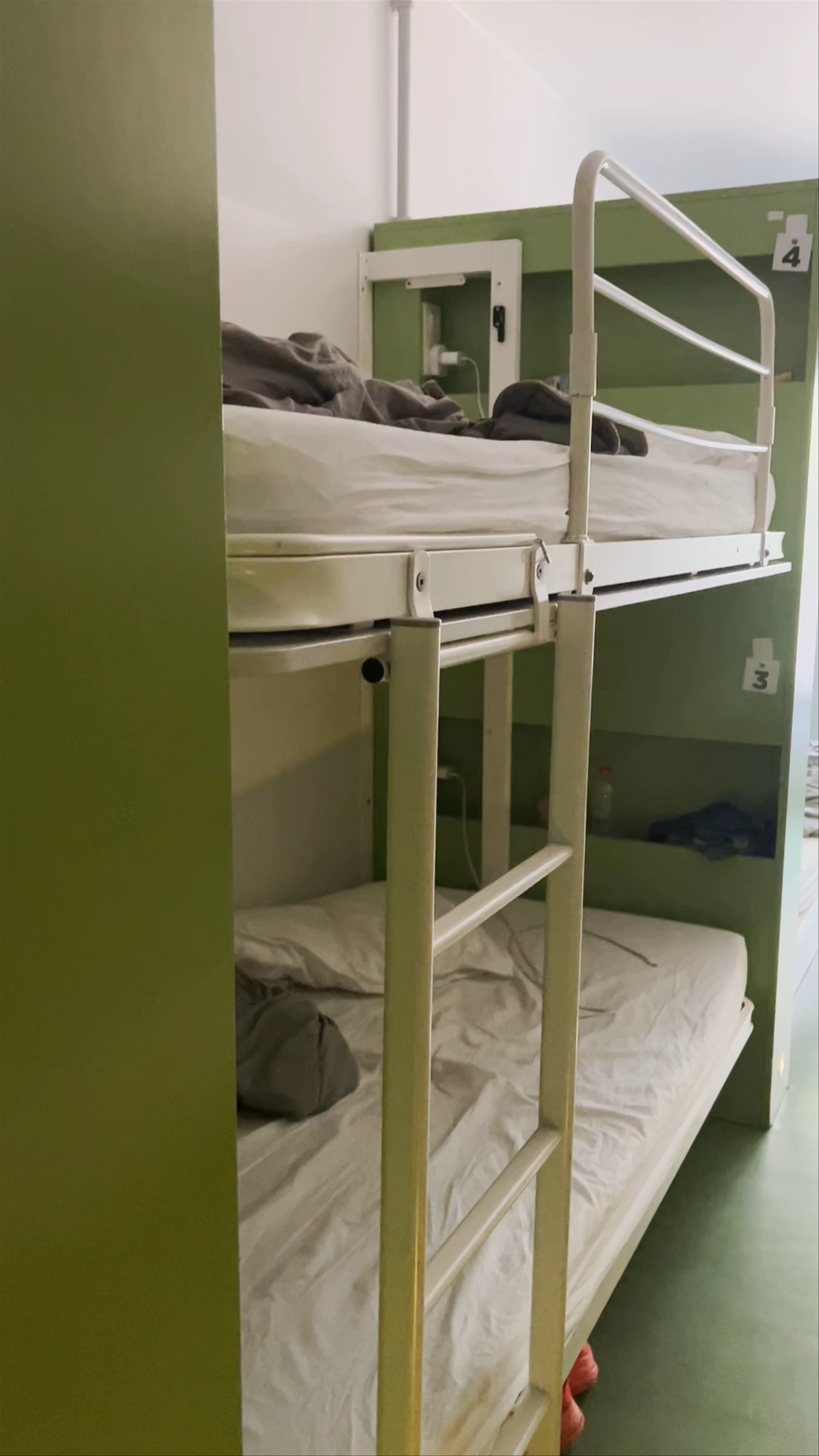 Sant Jordi Hostel Sagrada Família, Carrer del Freser, Barcelona, Spain