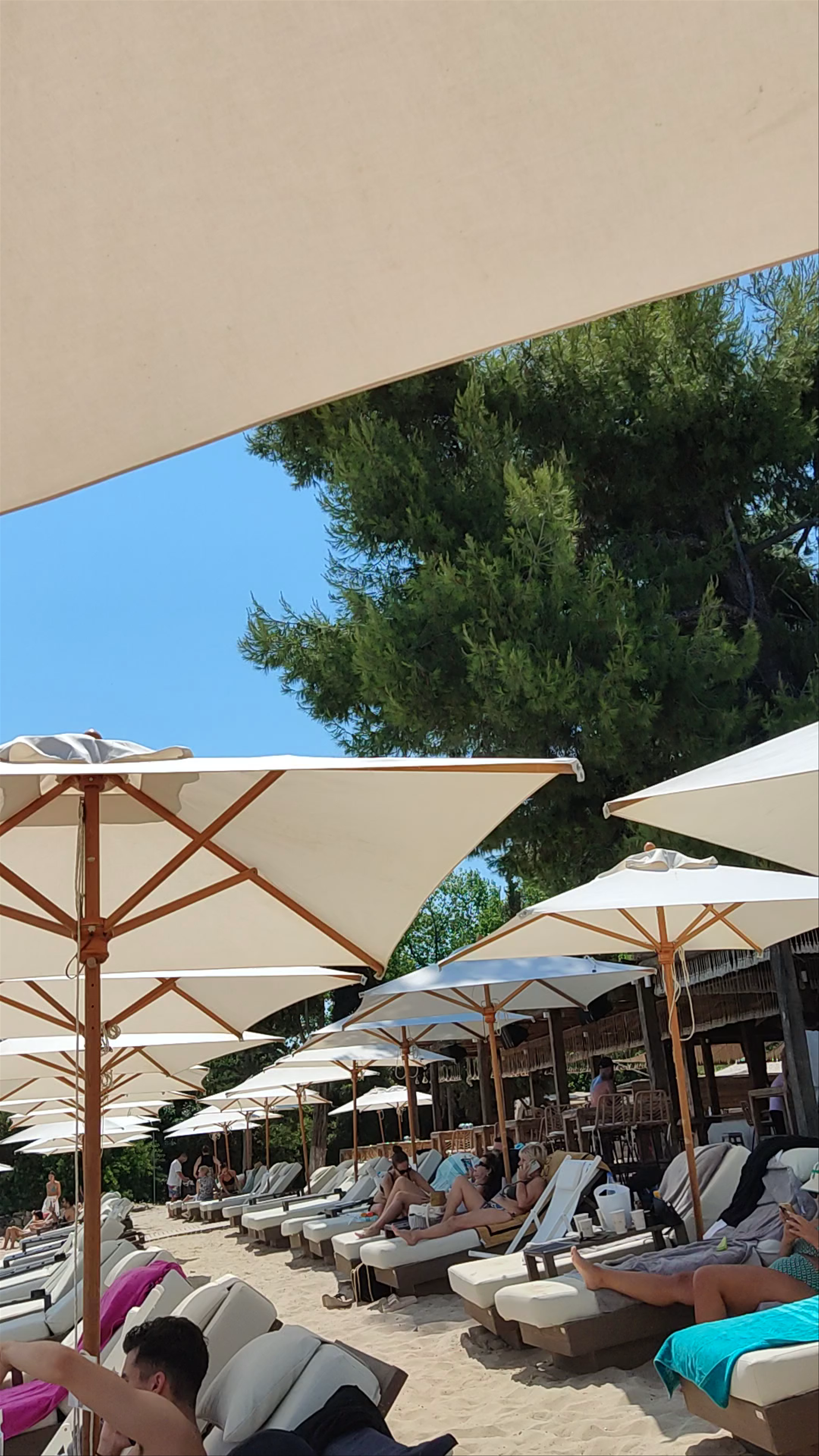 Seazon Beach House: Ultimate Summer Relaxation in Paliouri, Greece