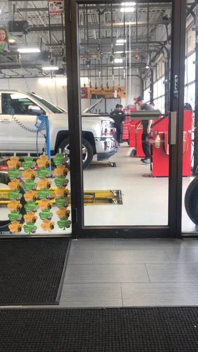 Jiffy Lube - Team Jiffy pulling my truck in - Auto Repair Near Me - Hoffman Estates, Illinois