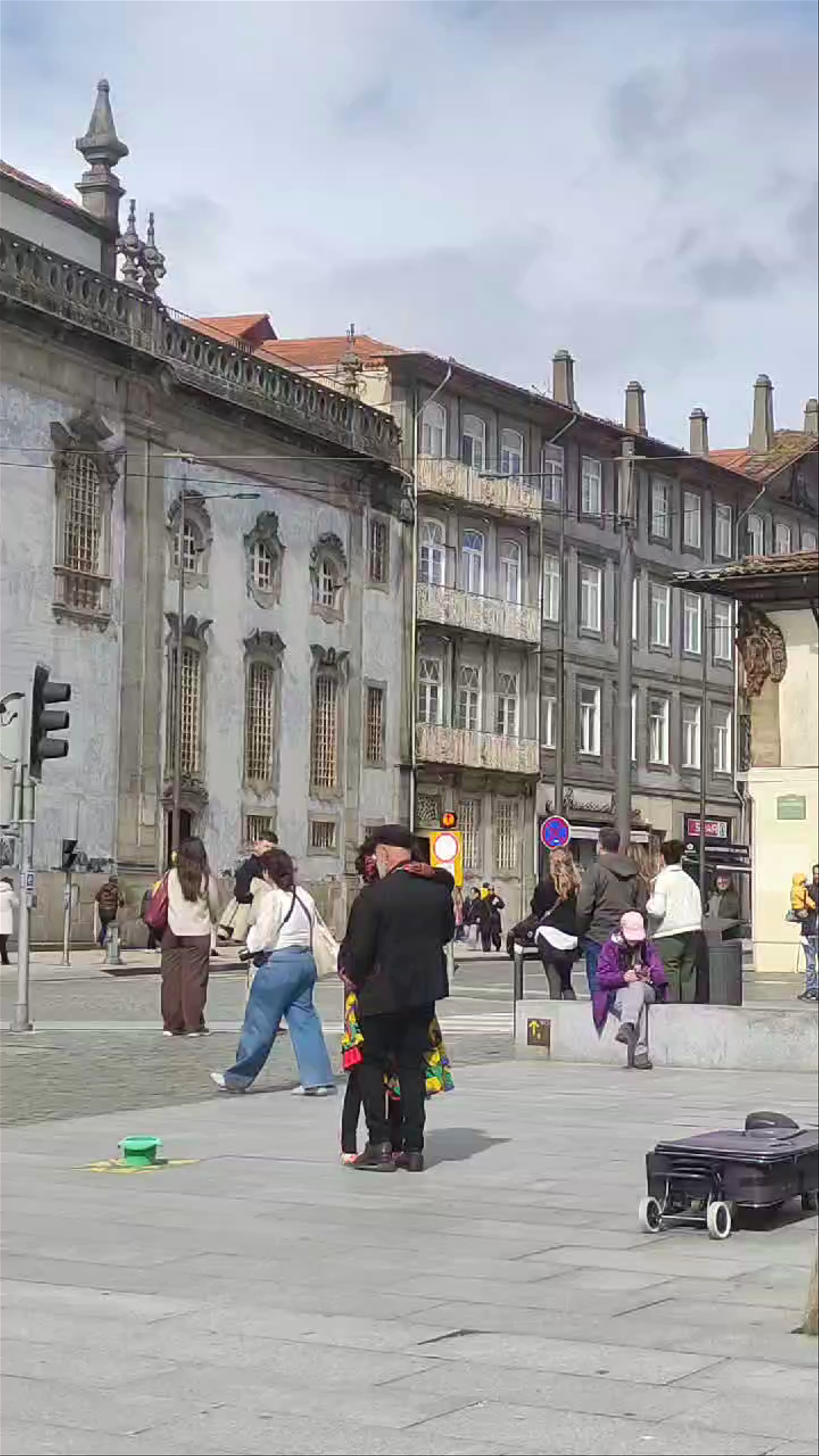 Igreja do Carmo: Historic Soul in the Heart of Porto