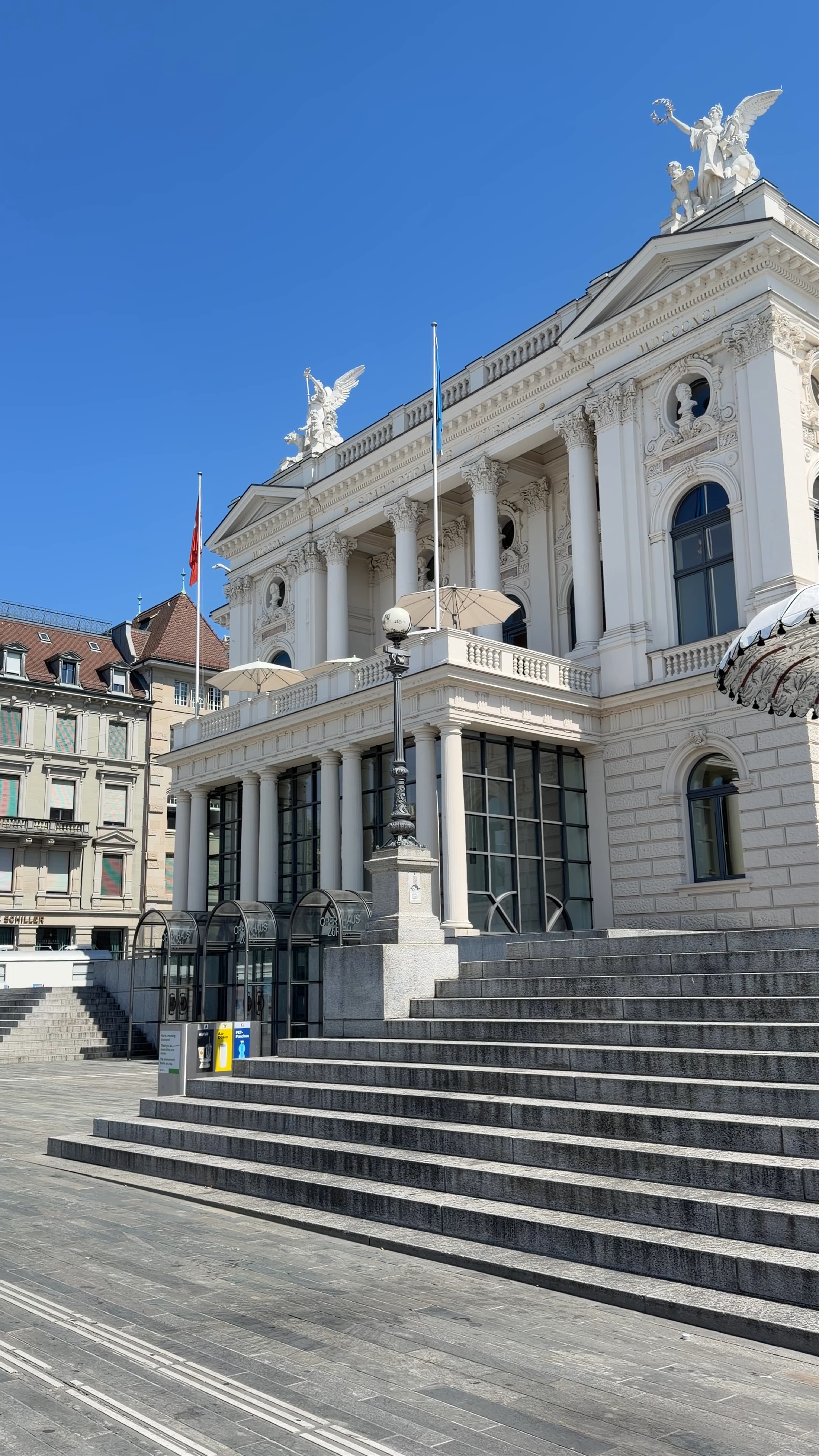 Opernhaus