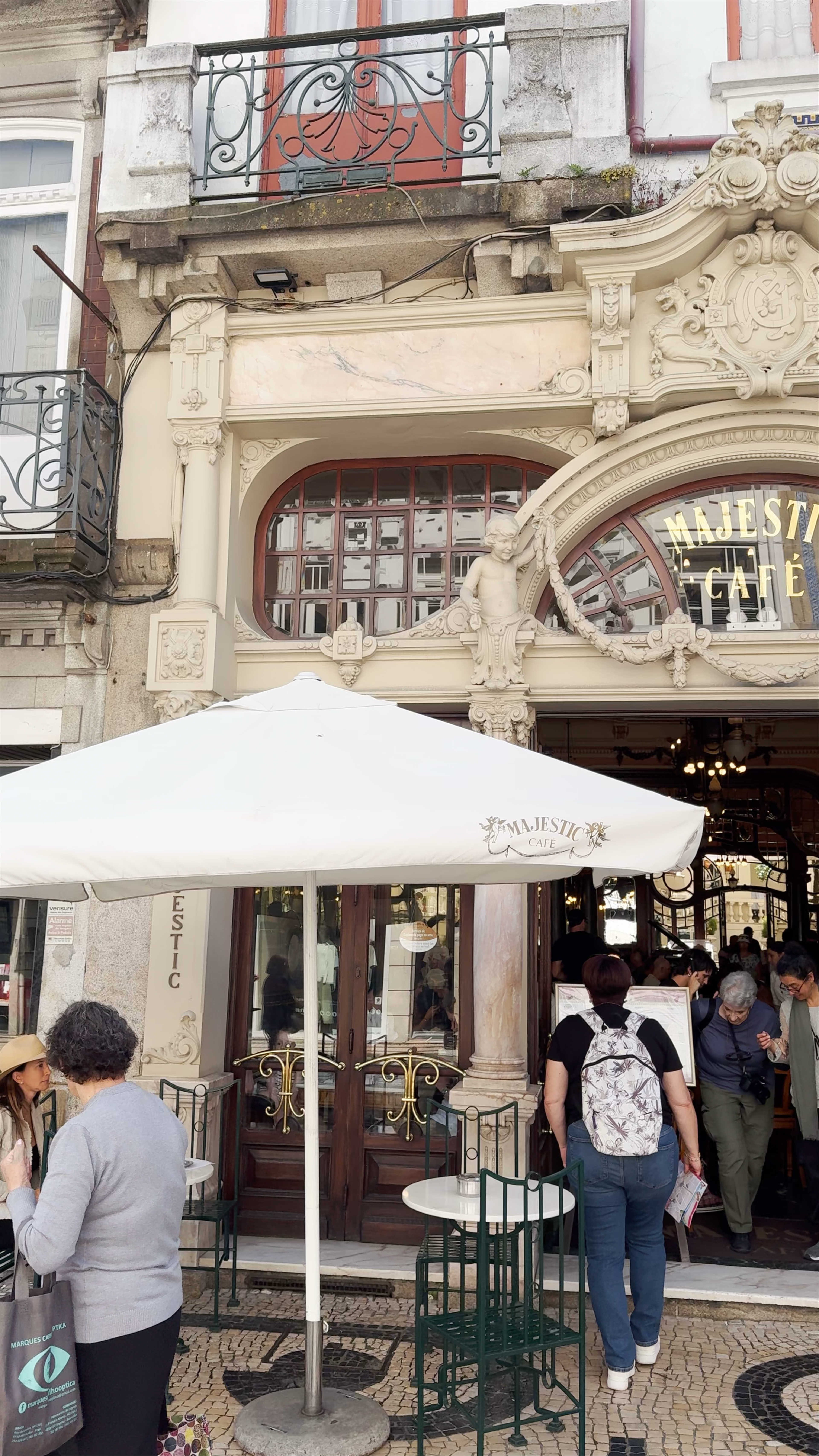 Majestic Café: Timeless Elegance and Café Culture in Porto