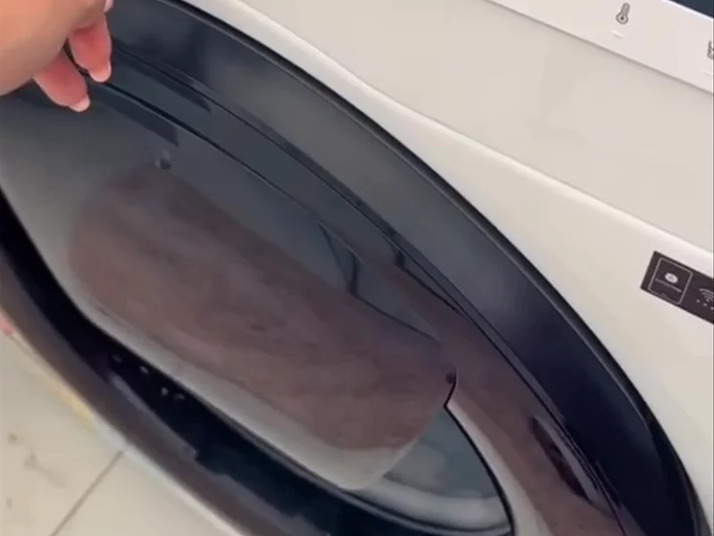 UGC - Laundry sheets ad